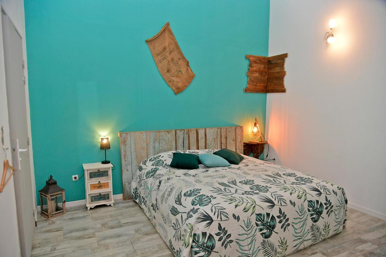 Les Colombines Bed & Breakfast Hombleux ภายนอก รูปภาพ