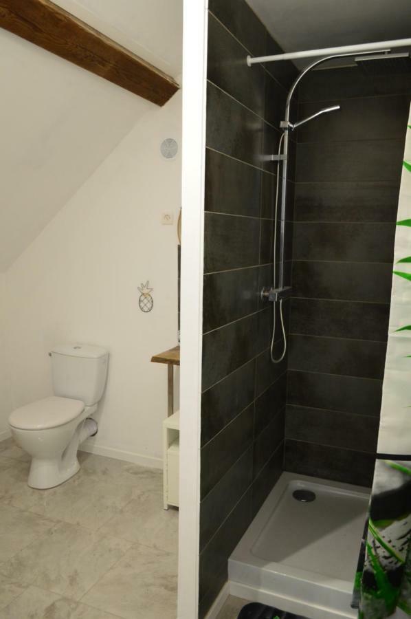 Les Colombines Bed & Breakfast Hombleux ภายนอก รูปภาพ