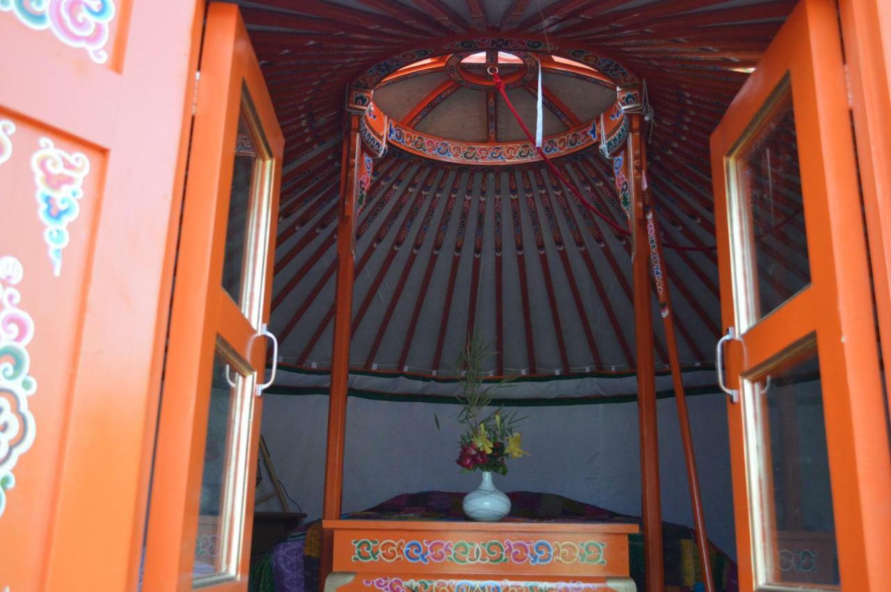 Les Colombines Bed & Breakfast Hombleux ภายนอก รูปภาพ